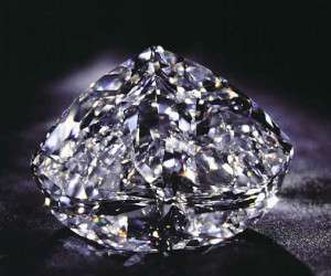 انگشتر الماس ۱۱۸۸۰۰۰۰۰۰۰۰ تومانی + عکس