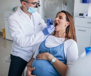 تاثیر بیماری دندان در حاملگی روی نوزاد
