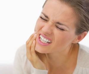 درمان اورژانسی درد دندان عقل در خانه با پیاز