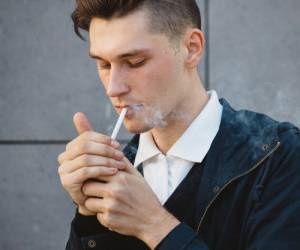 چرا ترک سیگار سخته؟