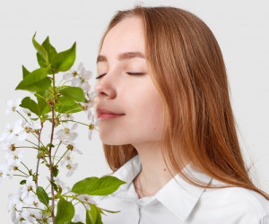 اهمیت حس بویایی در روز جهانی اش
