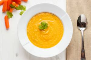 طرز تهیه “سوپ هویج و تره” بسیار خوشمزه و مفید