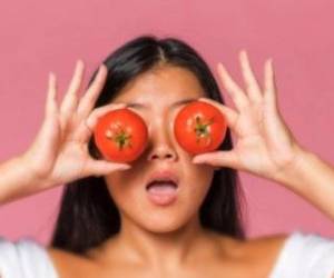 ماسک گوجه فرنگی برای هرجنس پوست با هرنوع مشکل