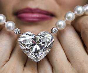 جواهراتی ساخته شده با گرانترین مرواریدها