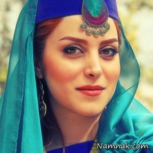 کشف حجاب مهدیه محمدخانی خواننده ایرانی در اروپا؟